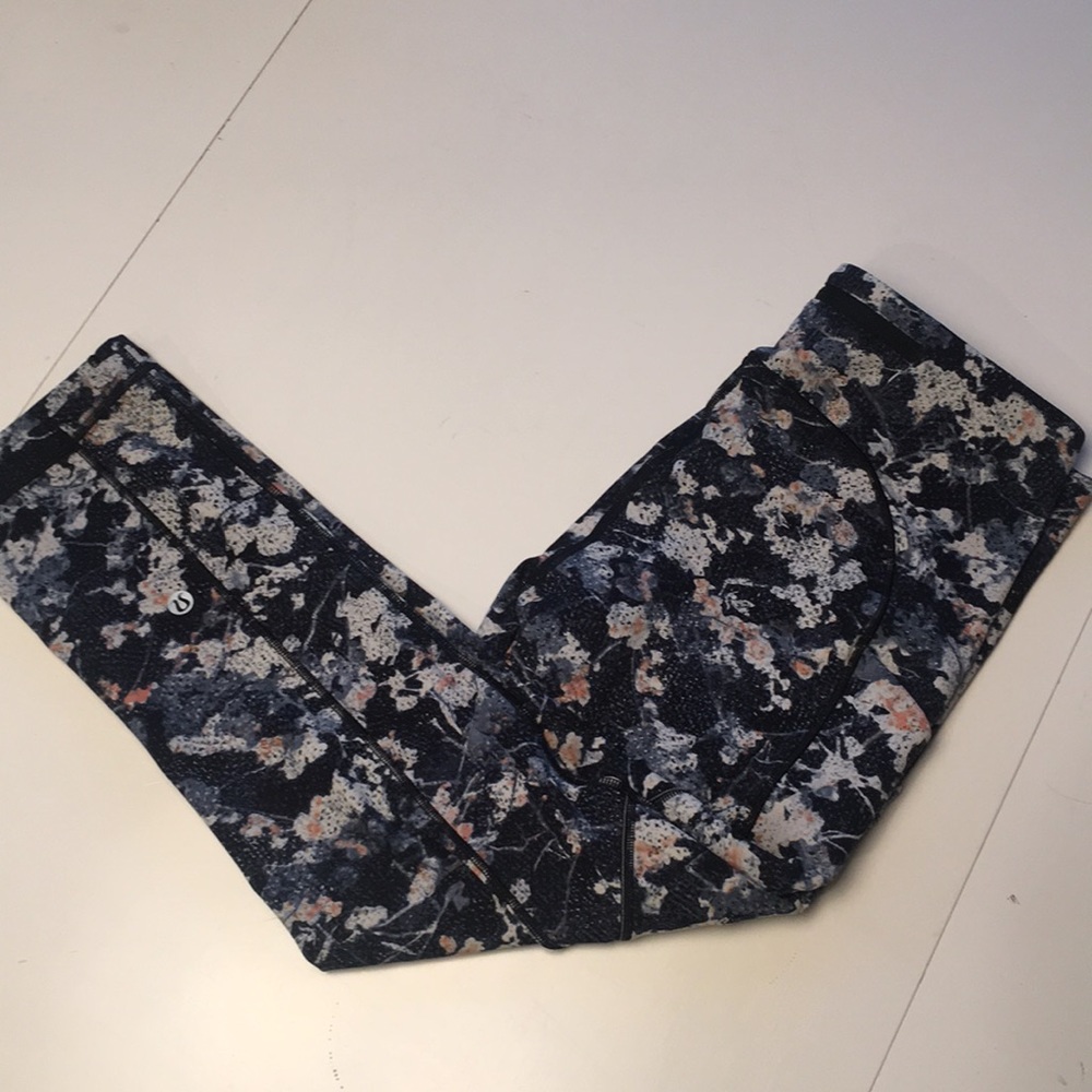 Lululemon Fast and Free Crop/Capris